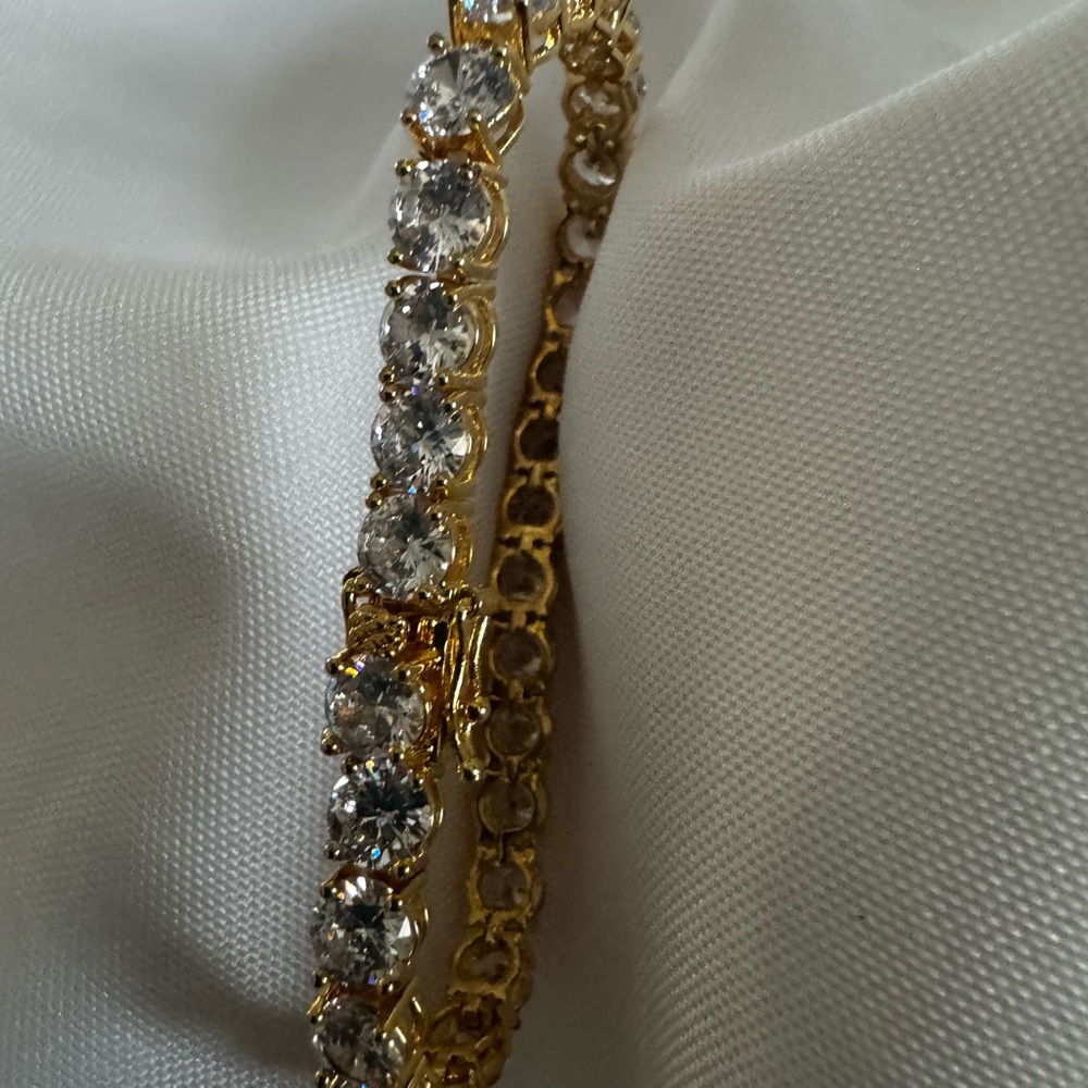 Elegant Gold Tennis Bracelet